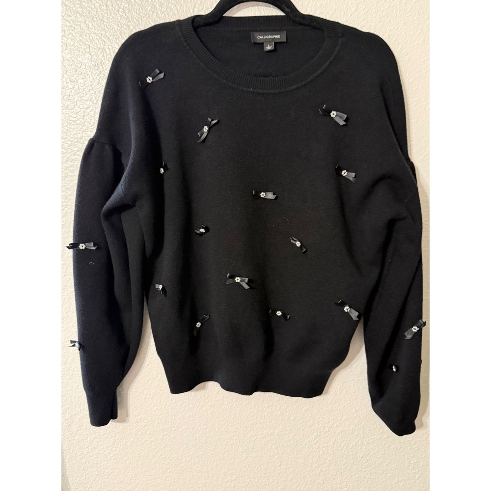 Calligraphie Black Bow Pearl Accent Bell Sleeve Sweater Size L